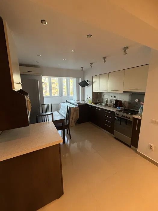 AP. 2 CAMERE 13 SEPTEMBRIE, BUCATARIE DESCHISA, MOBILAT MODERN - Poză 2