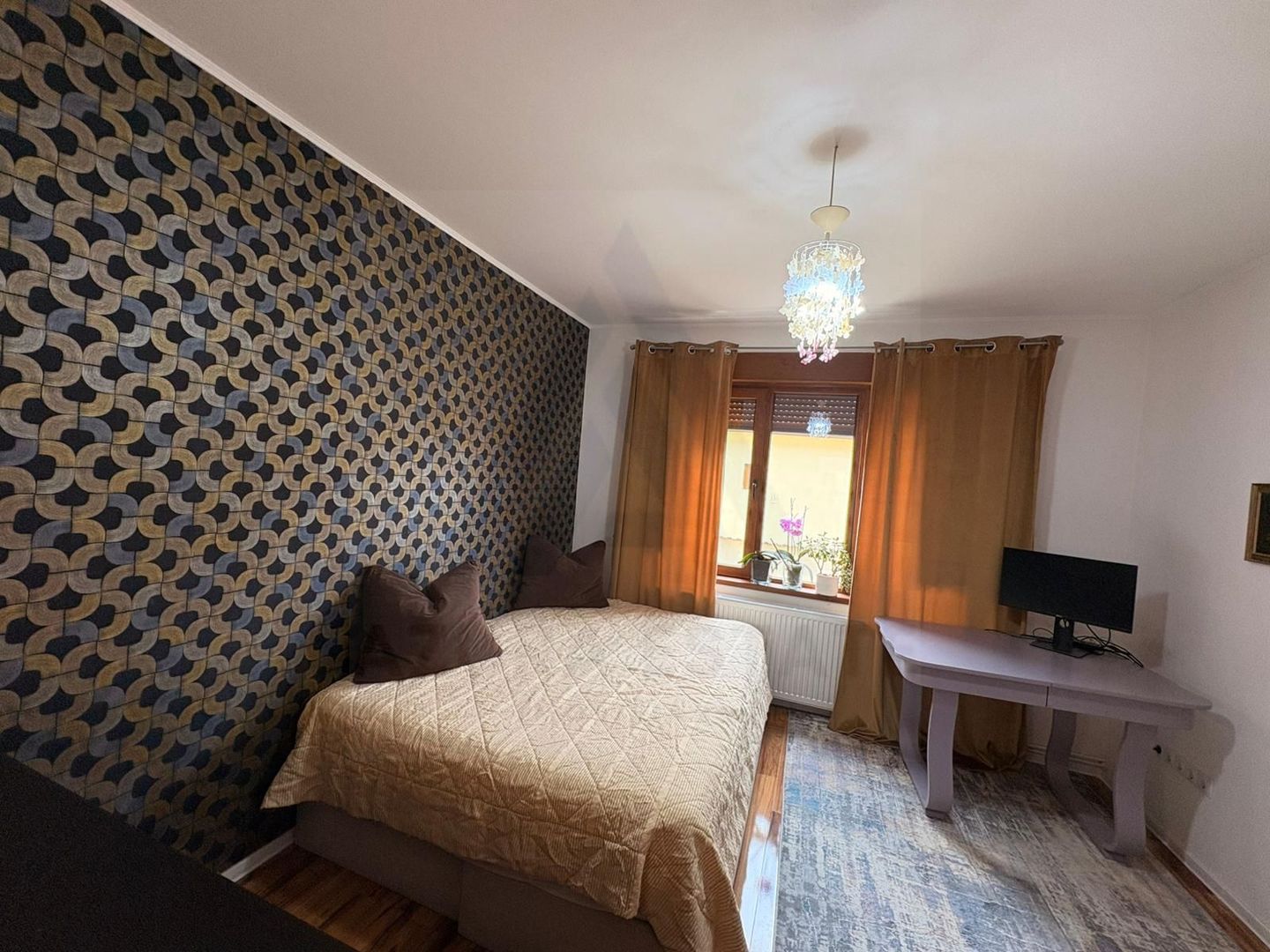 Casă versatila intretinuta 143 mp utili 5 camere 3 bai pivnita Lazaret - Poză 14