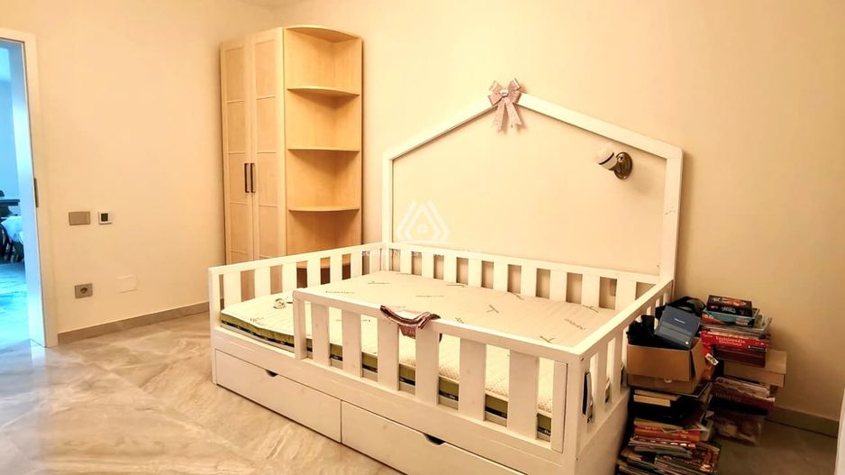 Apartament 70 mp de închiriat in vila cu parcare si foisor, Zona Iris - Poză 6