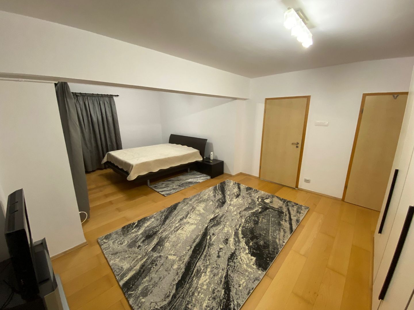 Apartament 2 Camere Unirii, Open Space Parcare Optional - Poză 1
