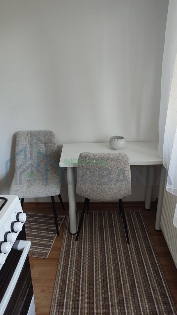 Apartament cu 1 camera la casa, zona centrala - Poză 3