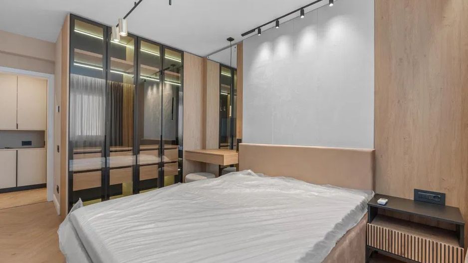 Apartament două camere de lux, la 2 minute de metrou Mihai Bravu - Poză 6