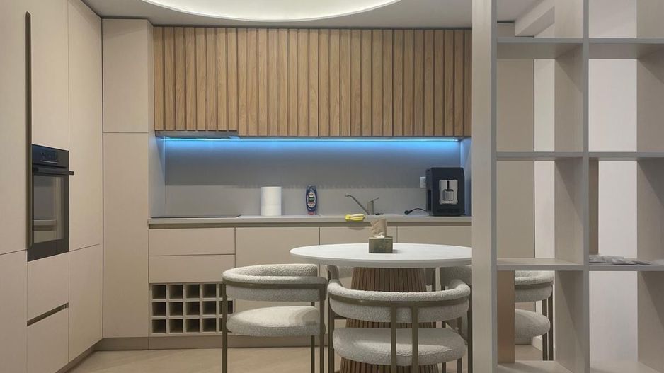 INCHIRIERE APARTAMENT TREI CAMERE MOBILAT UTILAT ZONA PIPERA CORTINA NORTH - Poză 5