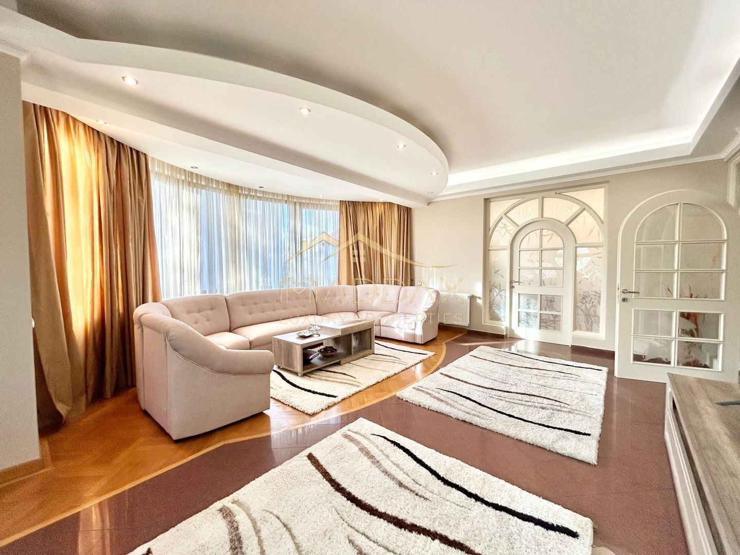 Apartament premium in vila 3 camere - 4 terase I Herastrau *** - Poză 3