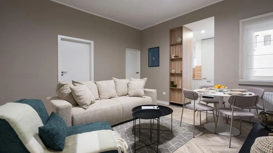 Apartament 3 camere I Parcul Cișmigiu I Calea Victoriei - Poză 2