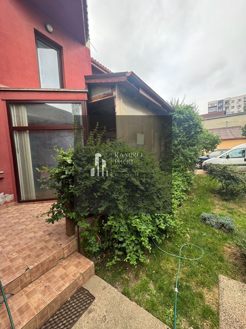 Casa de închiriat 7 camere Sector 4, ideal pentru clinica, gradinita - Poză 15