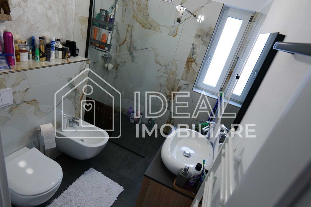 Casa de  cu 4 camere in Selimbar, zona Triajului - Poză 8