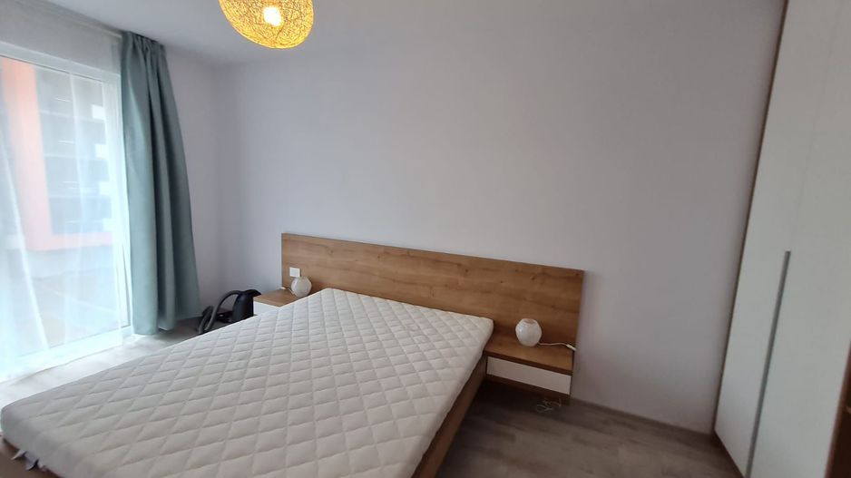 Lux la 10 minute de Iulius Town - Poză 21