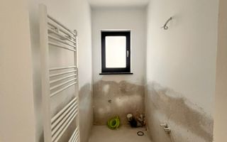 Apartament cu 3 Camere  78 mpI Suceava/Complex La Stejari I1400E/Mp - Poză 12