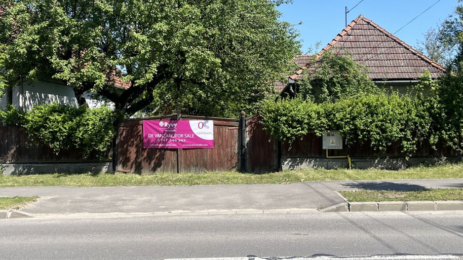 Căsuța bunicii de vânzare -locație excelentă, posibilitate de schimb. - Poză 1