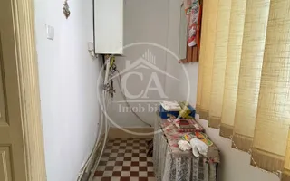 Casa de vanzare cu 4 camere in zona Nufaru,  Oradea - Poză 16