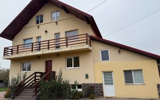 Casa/Villa 8 camere, 1100 mp teren - zona Ultracentral/Sanpetru - Poză 1