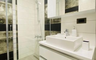 Apartament de 2 camere, modern, 55 mp, zona Vivo - Poză 9