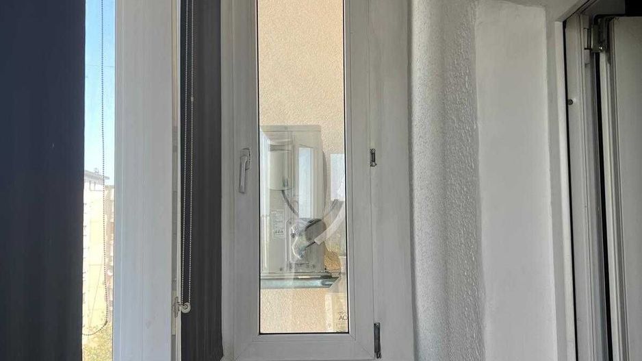 APARTAMENT MOBILAT SI UTILAT ZONA RAHOVA - Poză 7