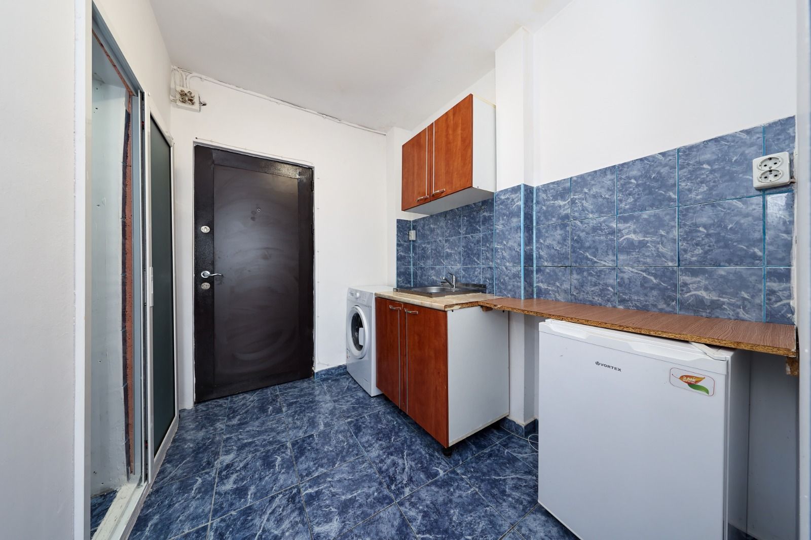 Garsoniera 21 mp Zona Tractorul - Poză 8