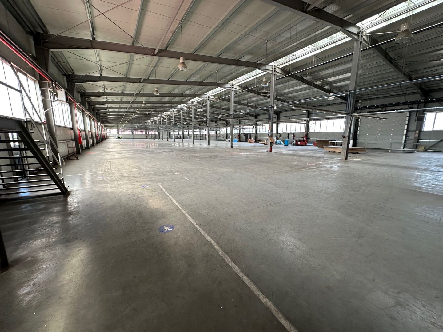 Hala pentru producție. 8.000 mp - Poză 10