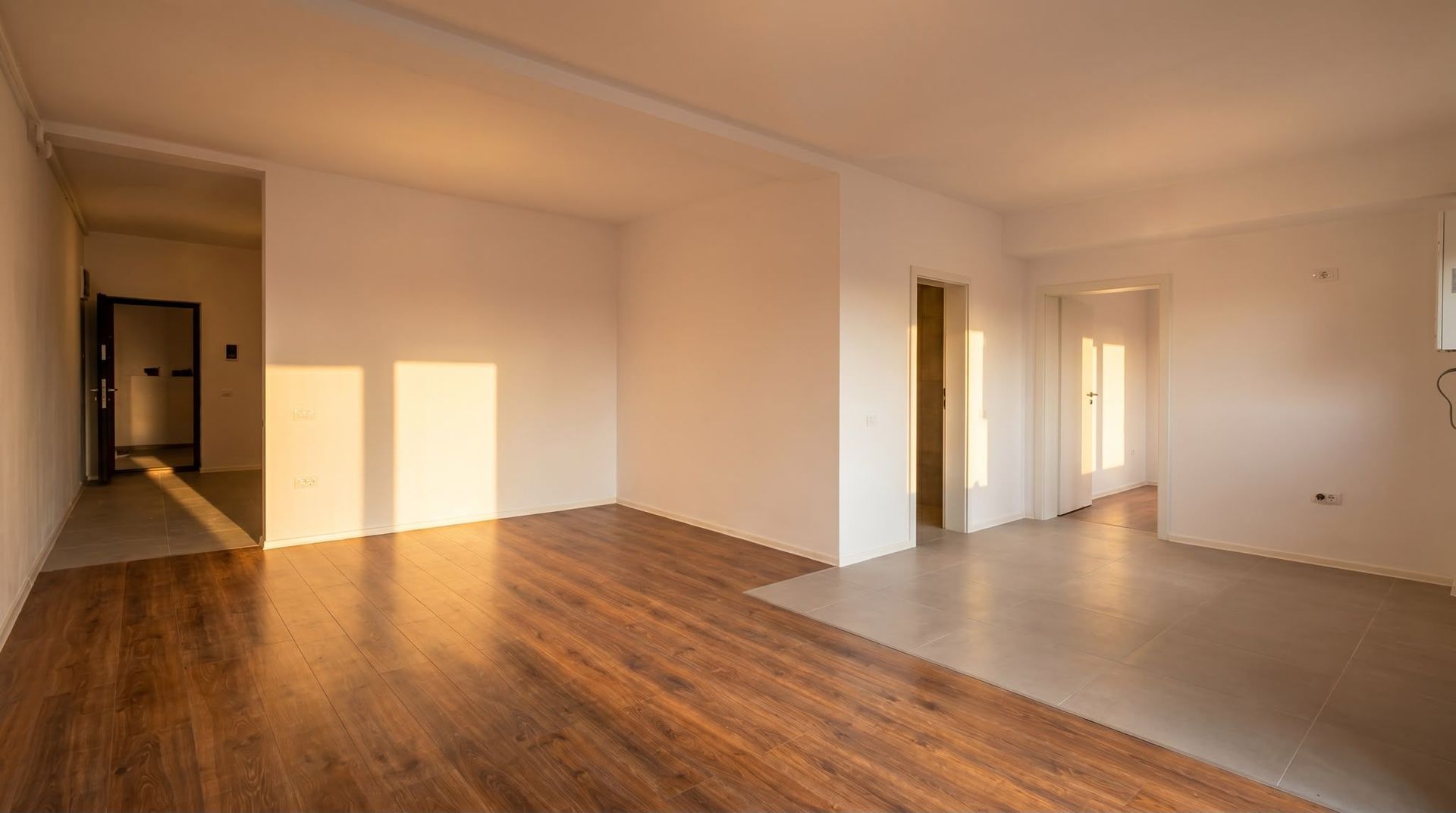 COMISION 0|Apartament 2 camere|53 mp + 2 balcoane 20 mp|Moșnița Nouă - Poză 2