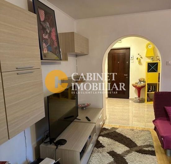 Tatarasi 4 camere etaj 3/4 - 90mp - mobilat - GARAJ - Poză 5