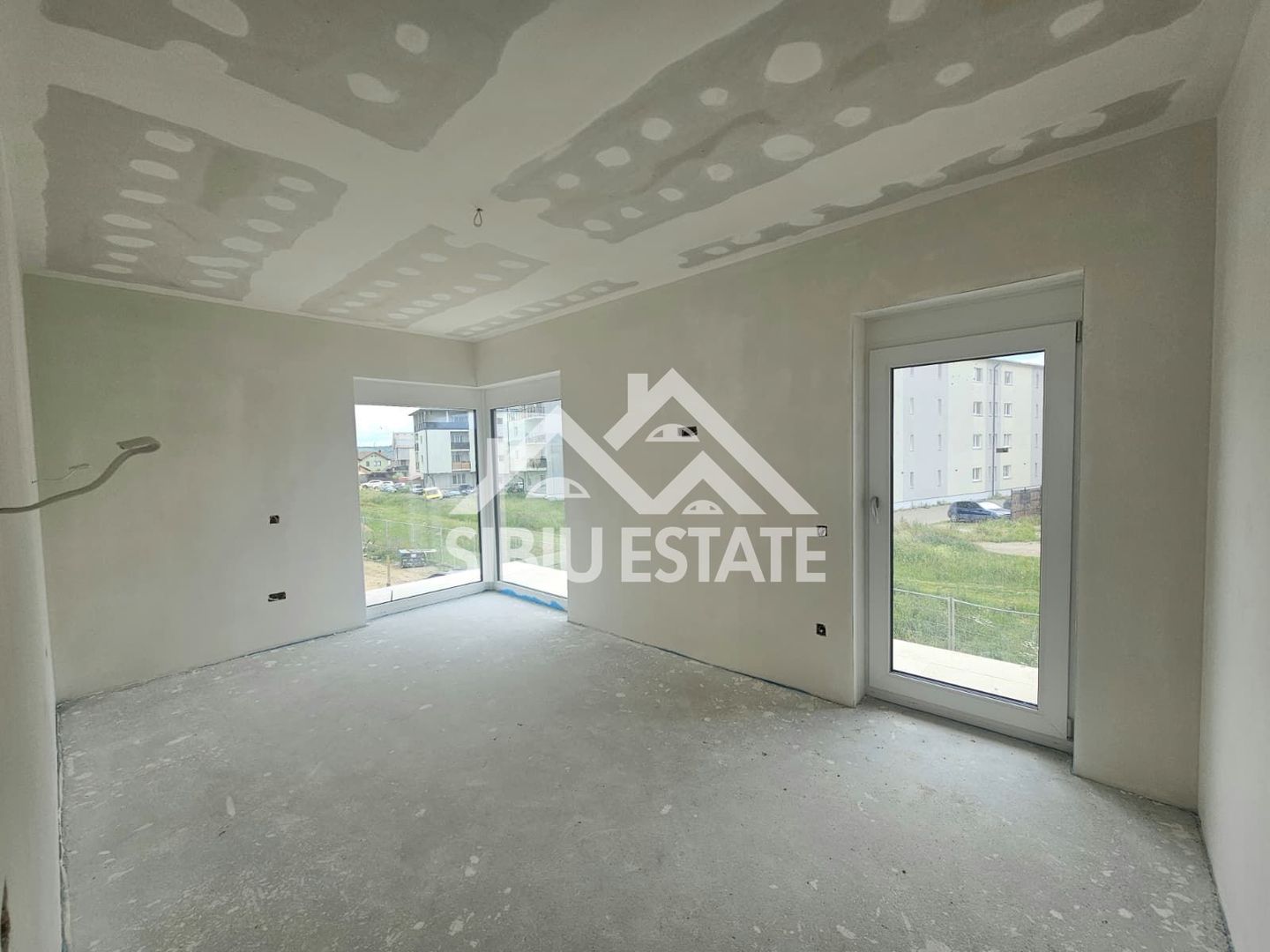 Casa Selimbar, Sibiu 3 dormitoare, 3 bai, terasa - Poză 10