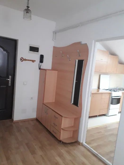 Ag EUROPA vinde garsoniera la mansarda in imobil nou semicentrtal 42mp - Poză 1