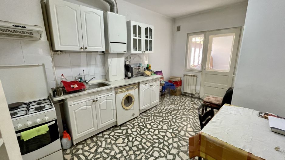 Apartament in vila, garaj, zona Grand Hotel Napoca - Poză 13