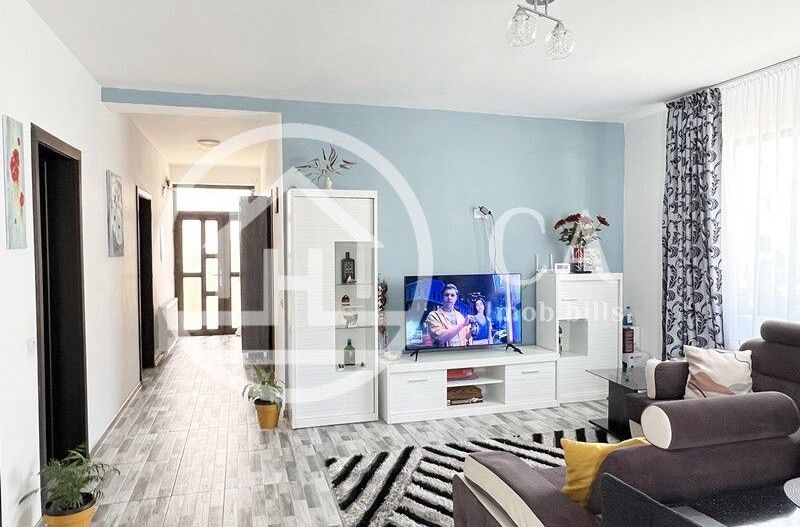 Casă de vanzare cu 4 camere in Cartierul Tineretului, Oradea - Poză 3