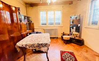 Casa spatioasa cu teren 739 mp in zona Mehala - Poză 3