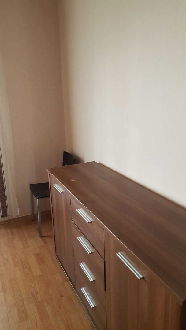Închiriez apartament 2 camere, Decebal, spațios - Poză 5