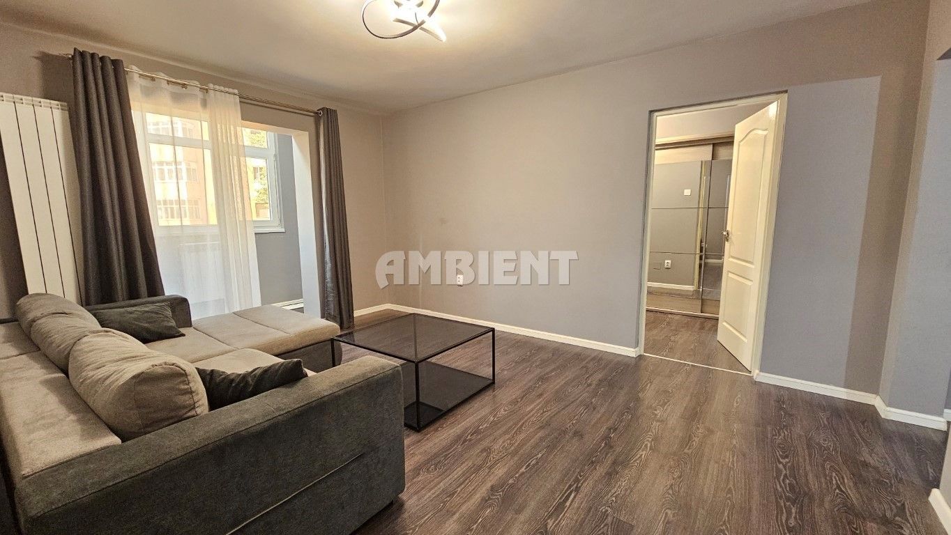 Apartament 3 camere, etaj 1, zona Centru - Vidin; - Poză 2
