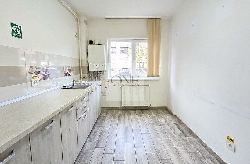 Spatiu De Birou Zona De Case Tractorul - Poză 9