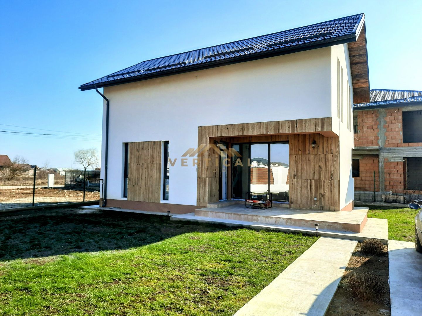 Vila 4 camere in comuna Berceni - Poză 1