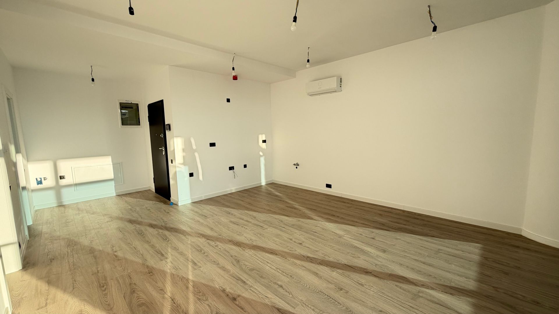 Apartament 2 camere + parcare - One North Lofts - Poză 6
