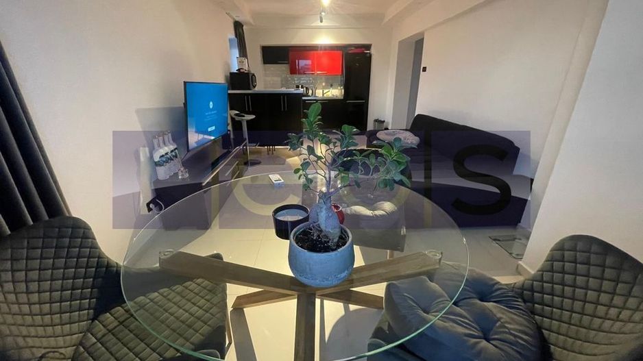 VANZARE APARTAMENT  3 CAMERE - DECOMANDAT -  Rond Alba Iulia - Poză 1