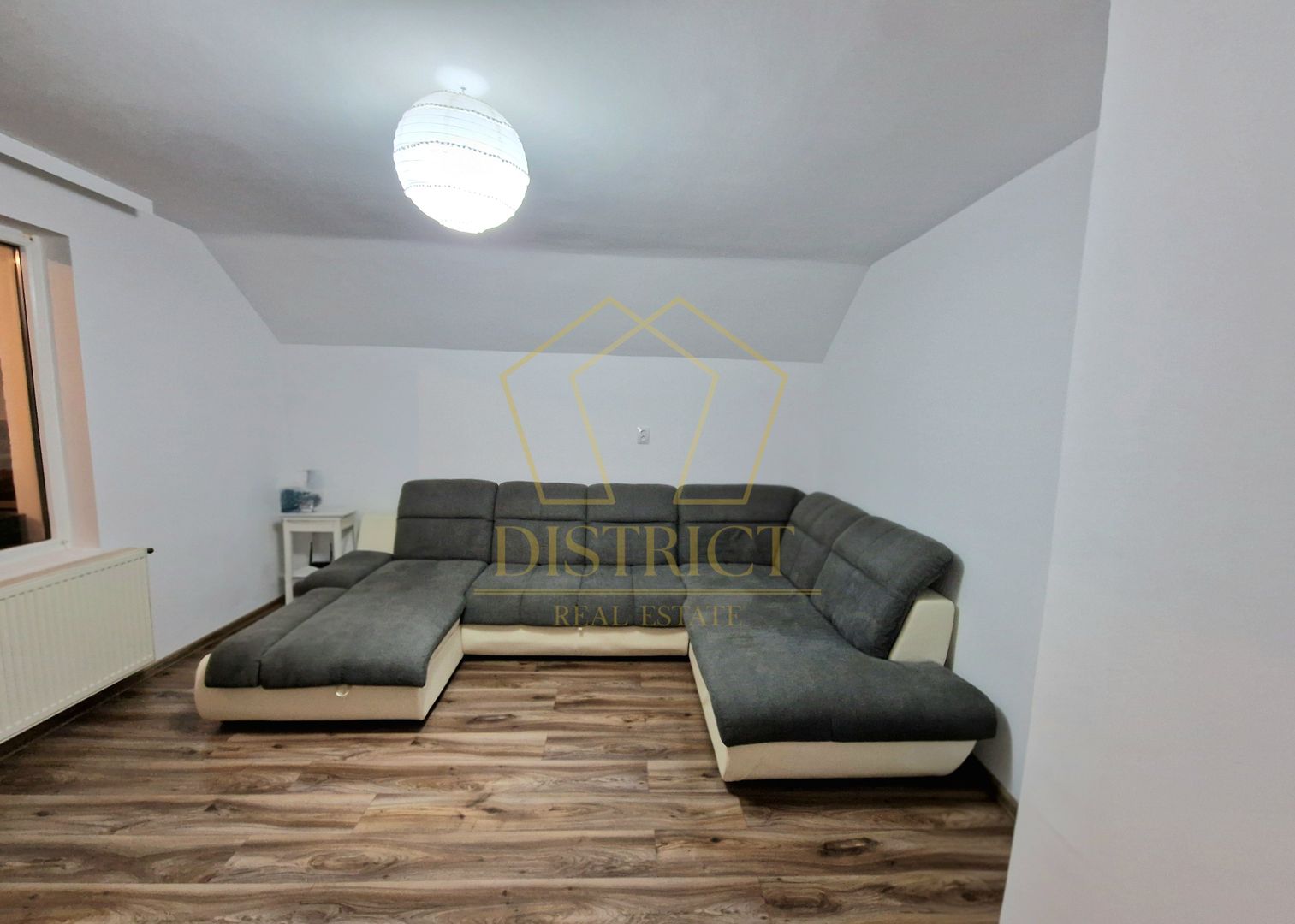 Apartament cu 3 camere si dressing | Mosnita Noua | Castel Royal - Poză 1