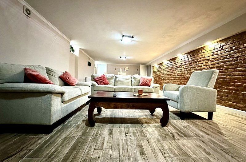 Închiriere casă cu grădină și șemineu în Timișoara – Stil și confort! - Poză 27