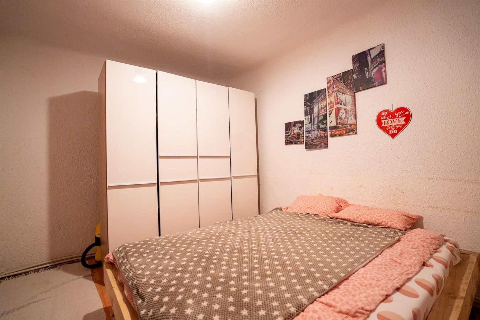 CASA DE VANZARE EPISCOPIA 1450 MP TEREN - Poză 4