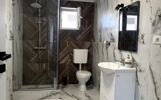Casa cu 5 dormitoare de închiriat | Cartierul Lotus | Sanmartin - Poză 17