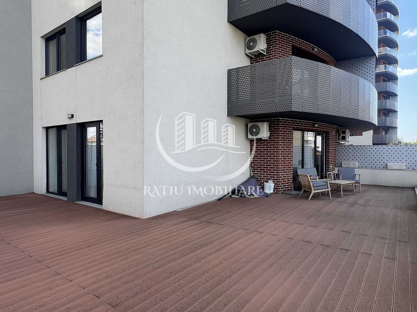Apartament cu 3 camere | Terasa 70 mp | Luceafarul | Oradea - Poză 20