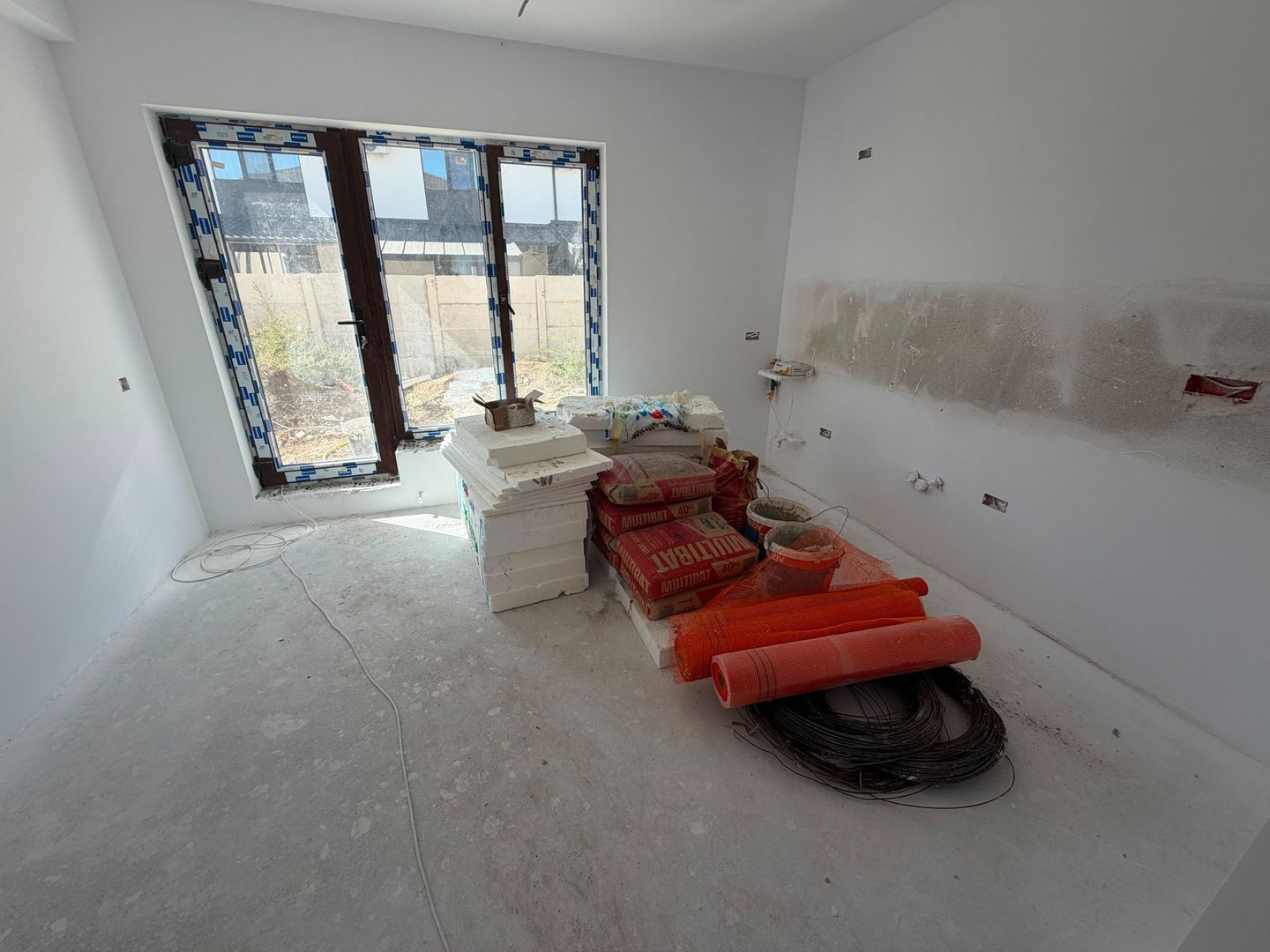 CASA DUPLEX, TOATE UTILITATILE, STRADA ASFALTATA, COMISION 0% - Poză 4