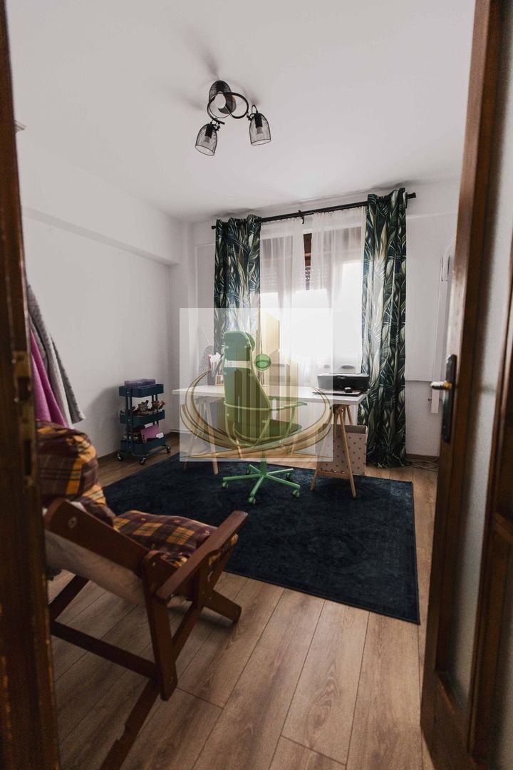 Apartament 4 camere Central 100mp 245000 euro - Poză 15