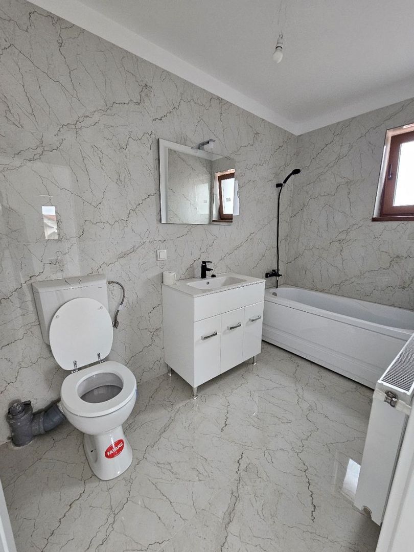 Casă Independentă curte Generoasă și Liniște finisaje de calitate - Poză 5