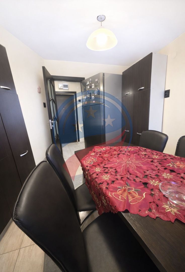 Apartament cu 3 camere, Ultracentral, pasaj Unirea - Poză 6