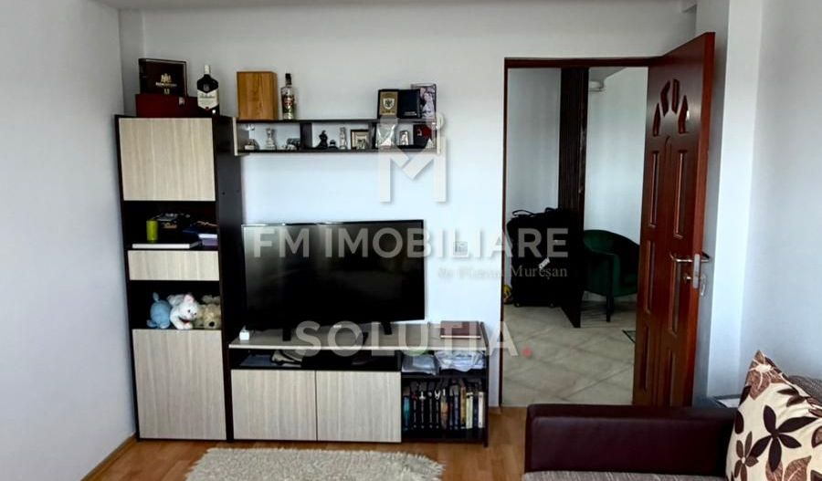 Apartament 3 camere | Semidecomandat | Etaj 3 | Loc de parcare | Zona - Poză 9