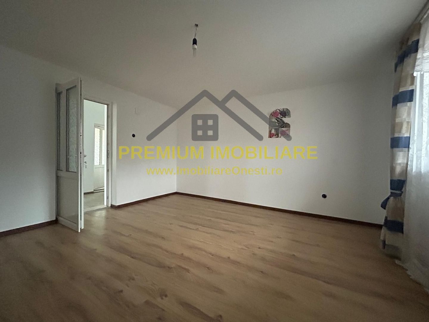 Casă de vânzare la 15 minute de Onești – teren 1000 mp - Poză 7