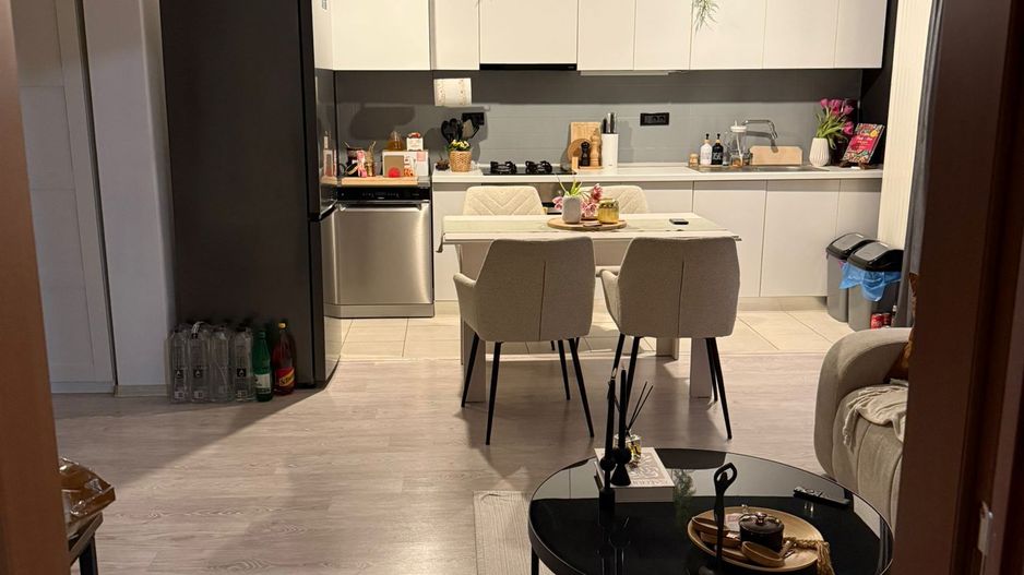 Apartament doua camere,doua locuri de parcare zona Aradului - Poză 2