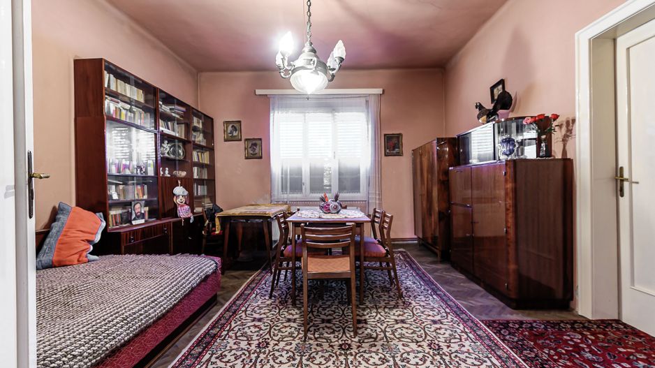 Casă cu 4 camere Augustin Doinaș - Poză 6