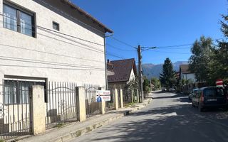 Vânzare casă Individuală 12 Camere la 5 minute de Castelul Bran - Poză 17