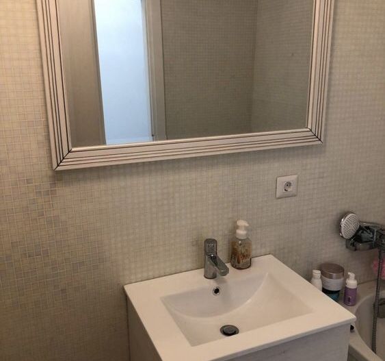 Vând/inchiriez apartament 3 camere 2 bai utilat și mobilat ! - Poză 7