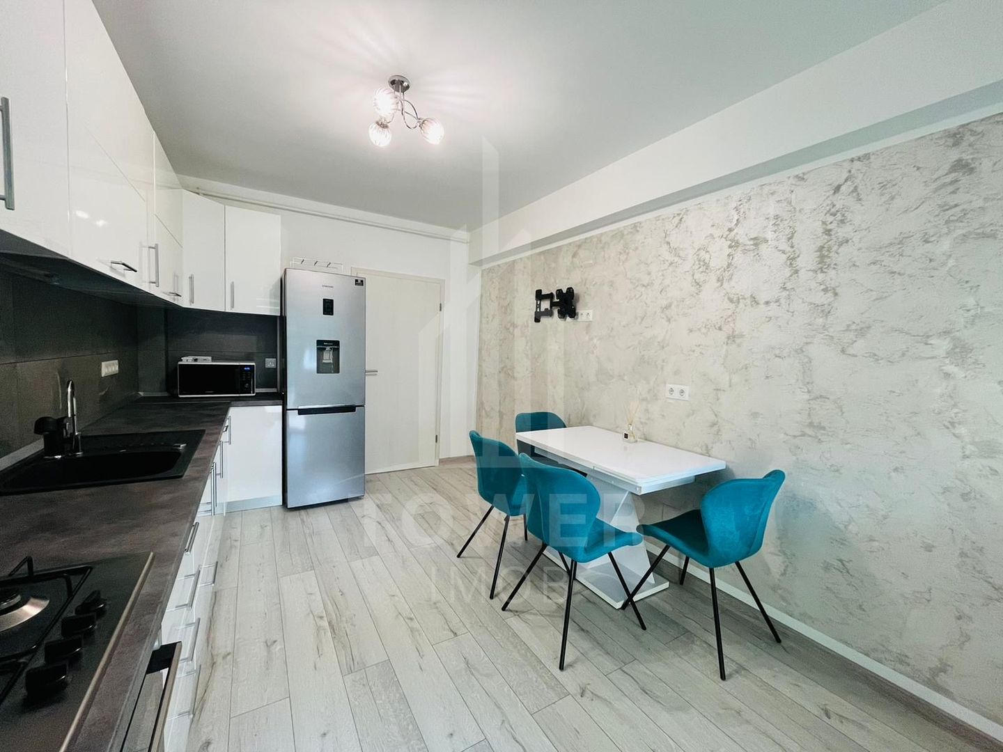 Apartament modern 3 camere - Poză 5