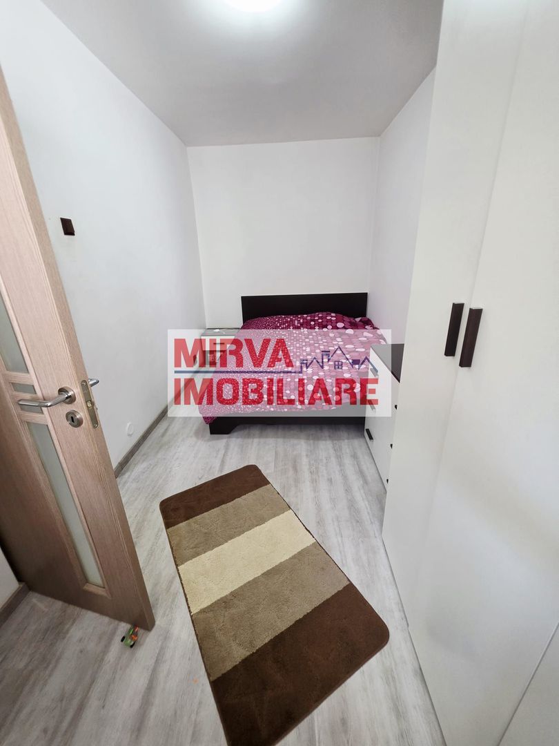 Apartament 3 camere, etaj 3, Malu Roșu – Str. Rîșnovenilor - Poză 3